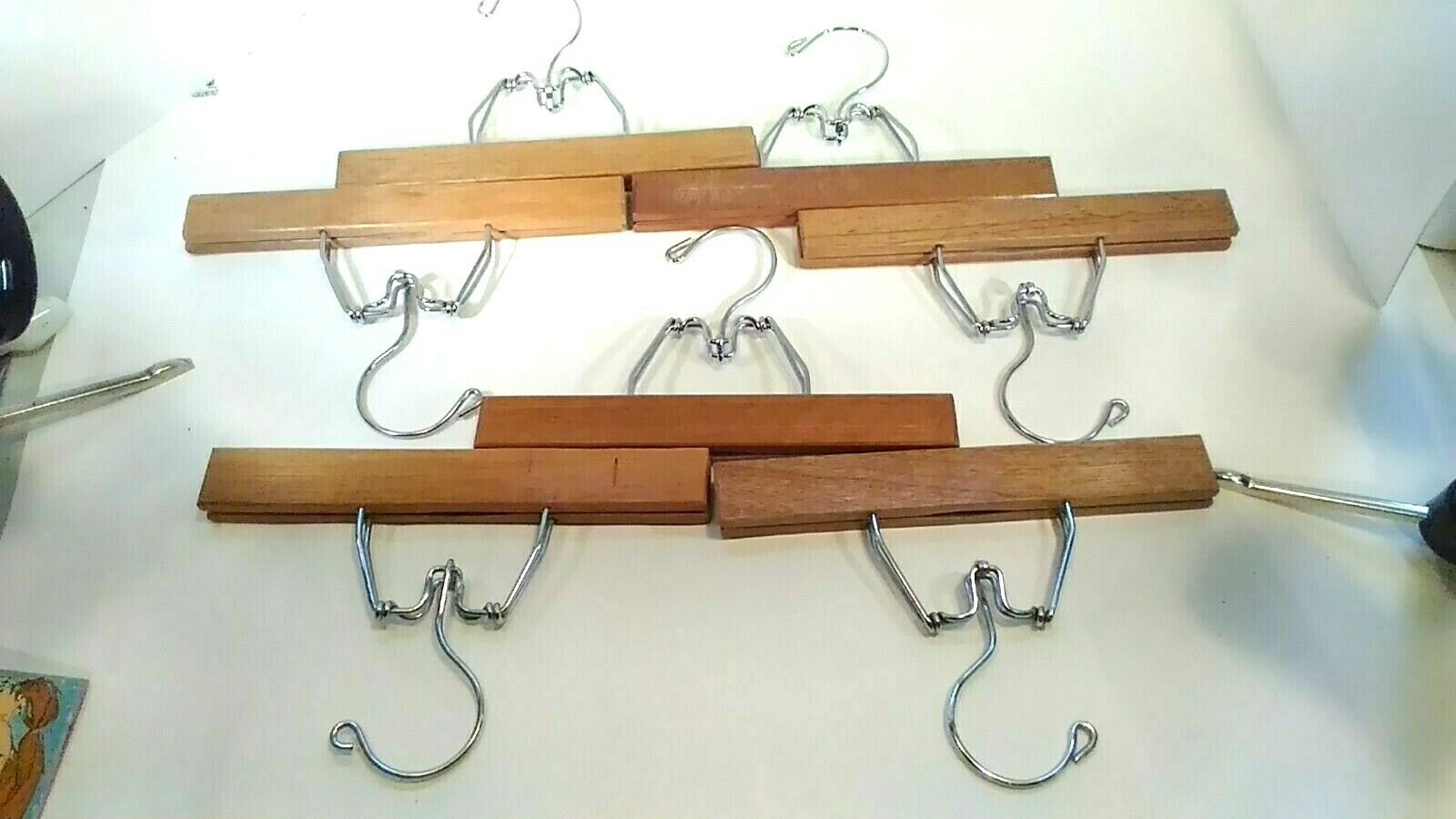 Vintage Wooden Pant Skirt Clip Hangers Lot Of 7 Made In Taiwan